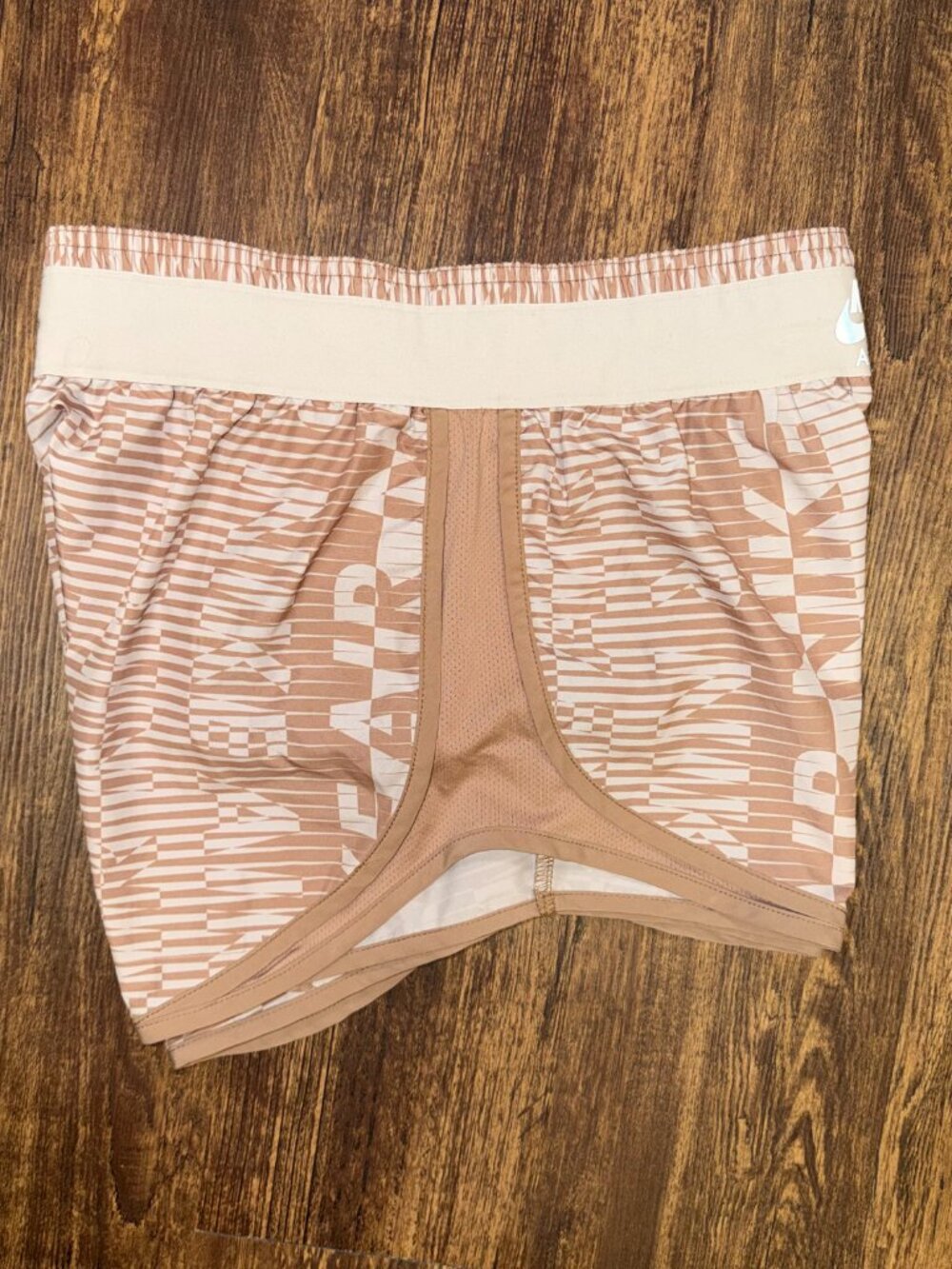 Nike Air Tempo Women's Running Shorts - Picture 3 of 4